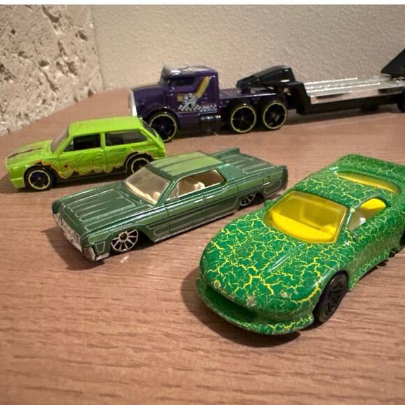 9 piece Hot Wheels Lot Variety of years and styles - Picture 2 of 7